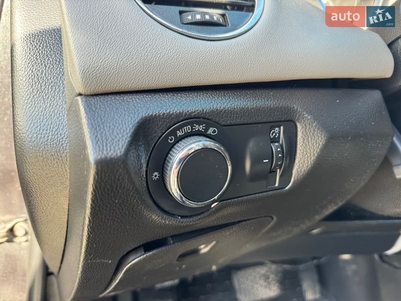 Седан Chevrolet Cruze 2015 в Киеве