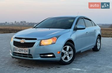 Седан Chevrolet Cruze 2011 в Тернополе