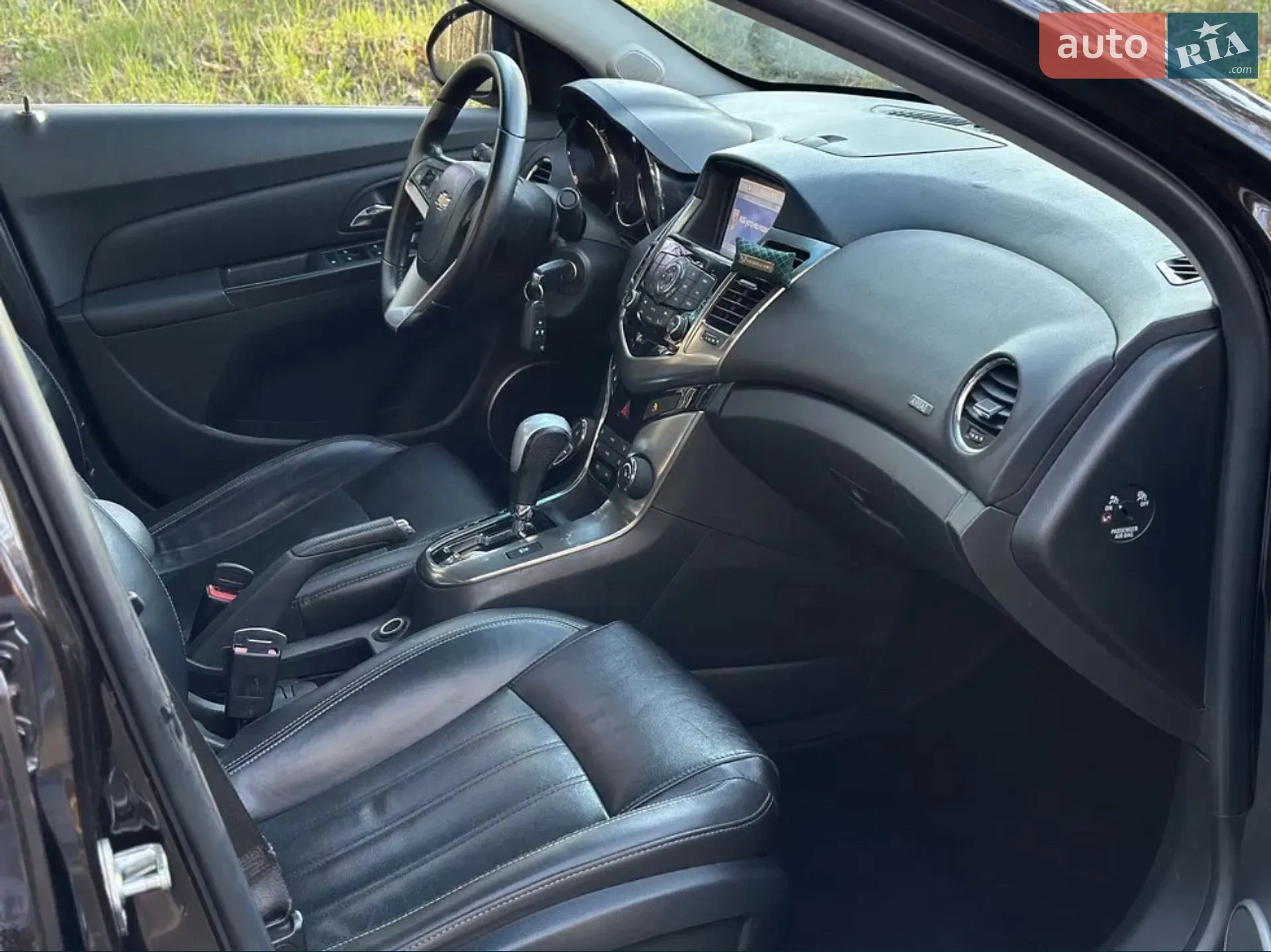 2013 Chevrolet Cruze - мініатюра 2