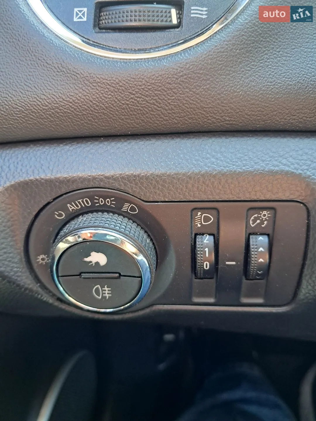 2012 Chevrolet Cruze - мініатюра 19