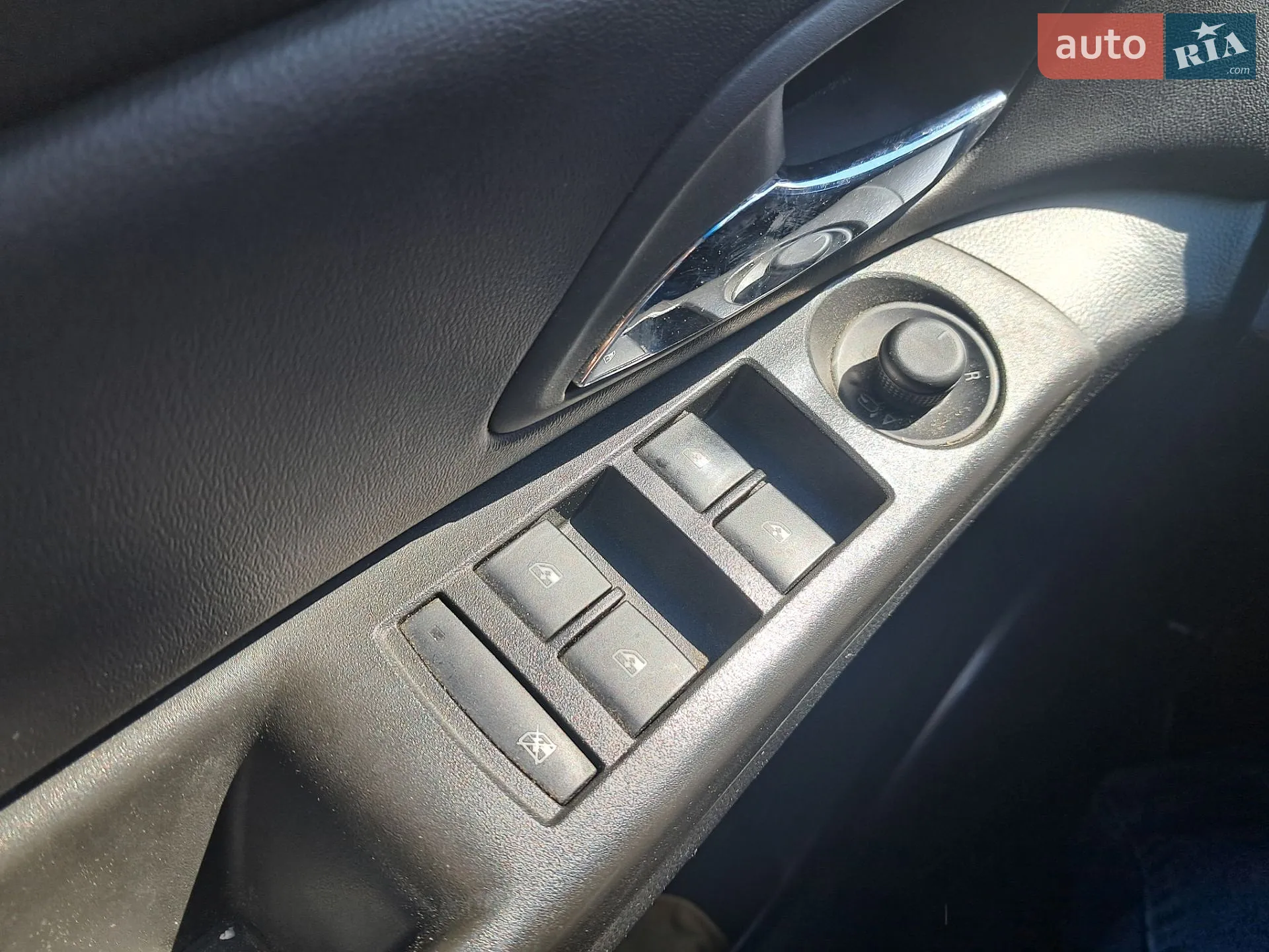 2012 Chevrolet Cruze - мініатюра 28