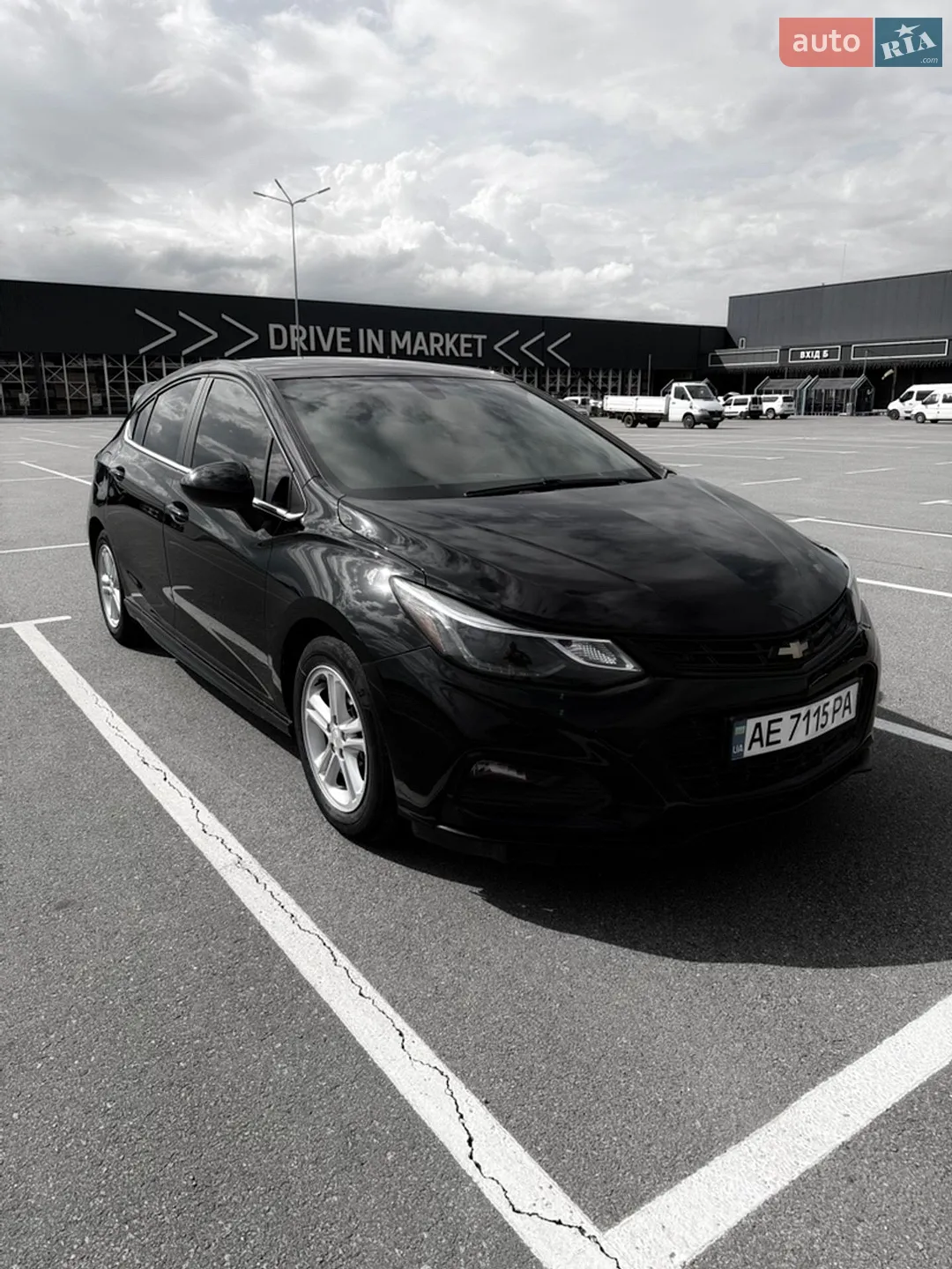 2017 Chevrolet Cruze - мініатюра 2