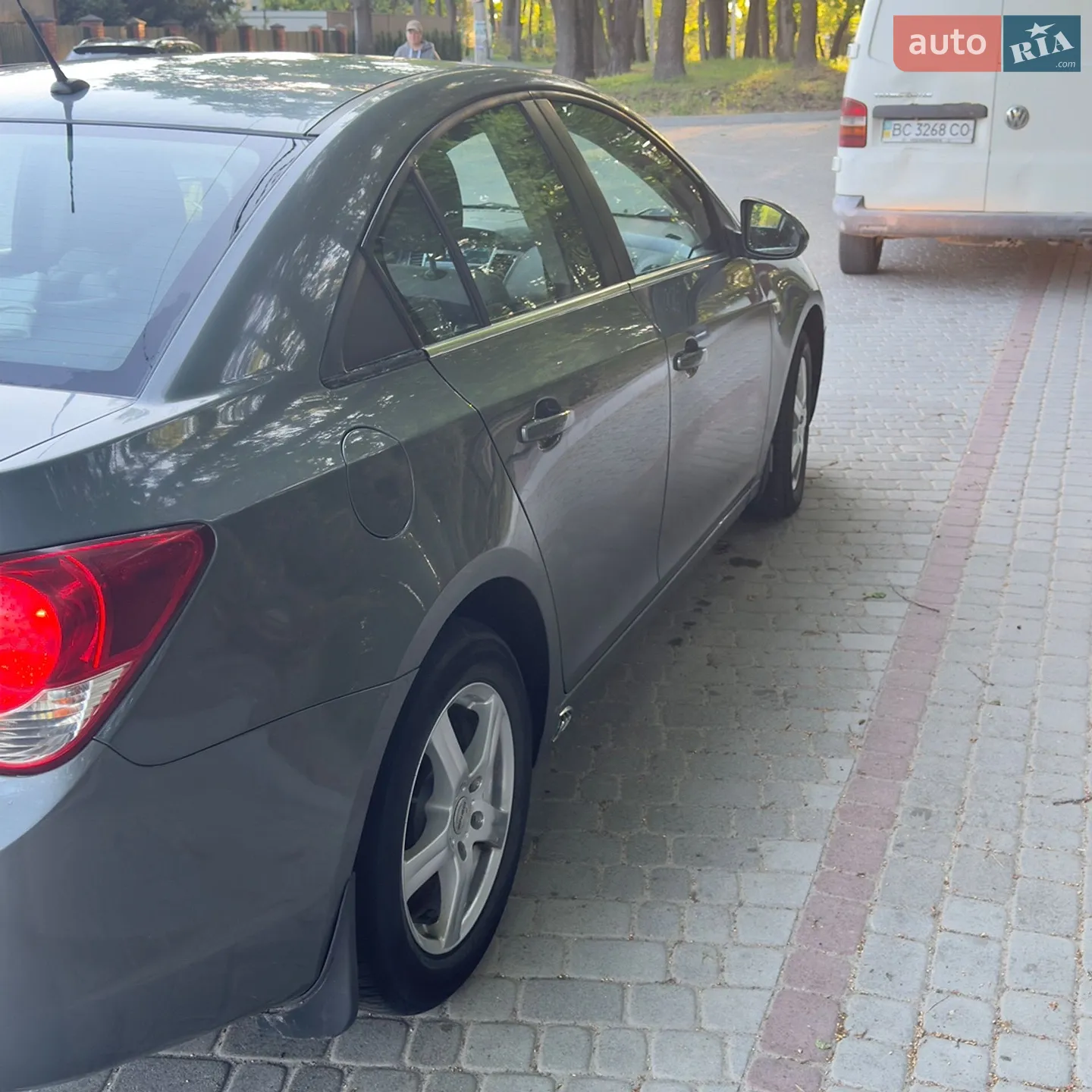 2010 Chevrolet Cruze - мініатюра 16