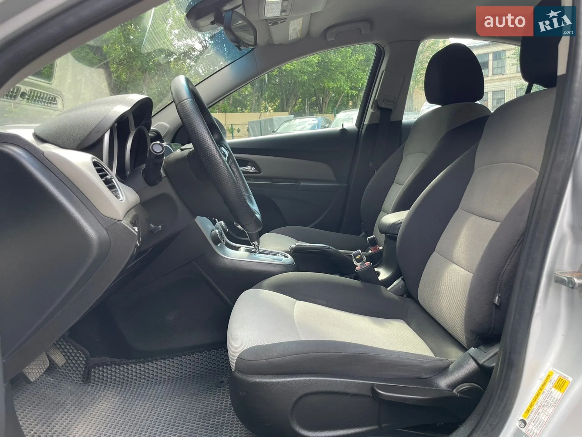 2012 Chevrolet Cruze - мініатюра 8