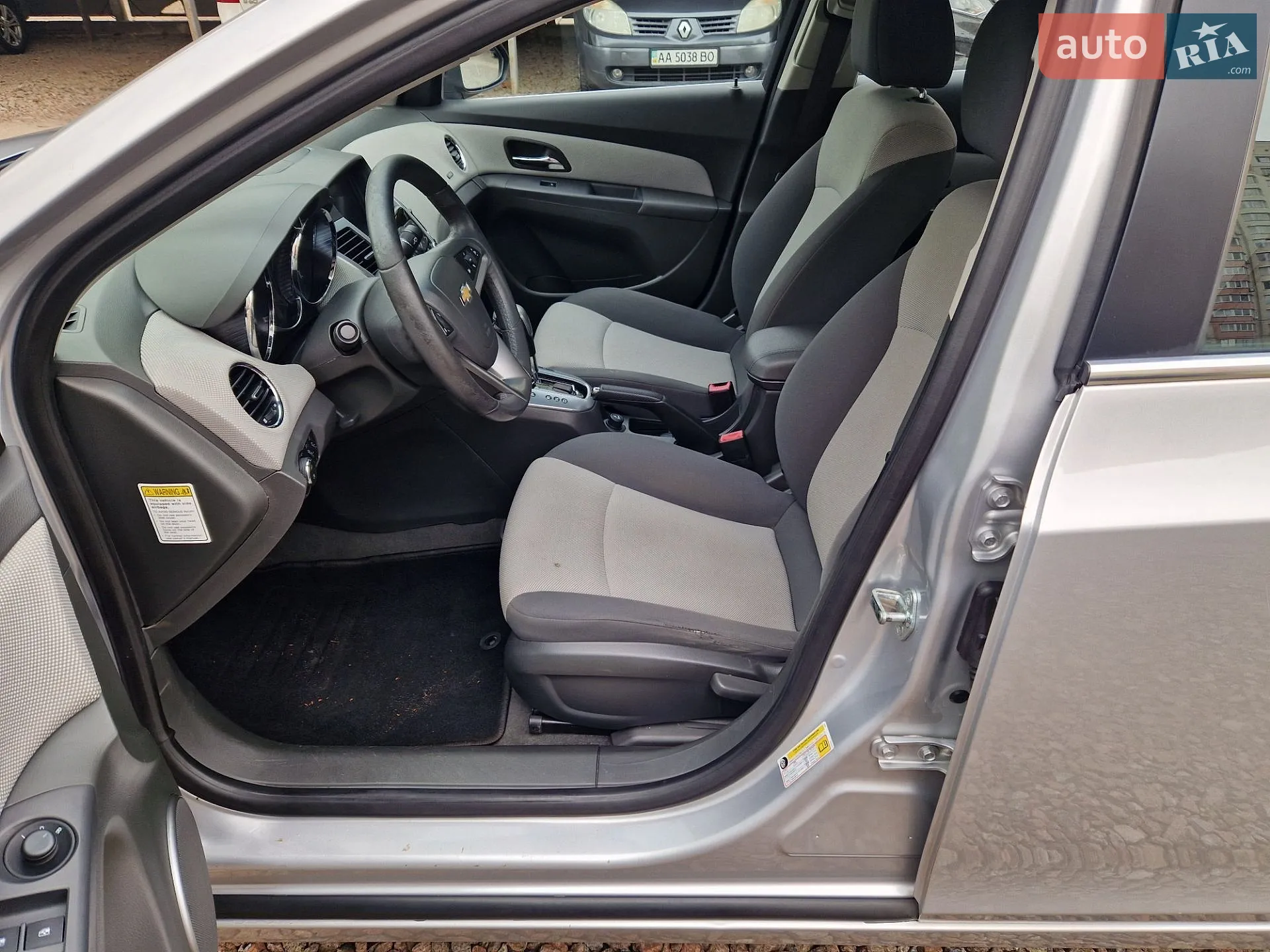 2010 Chevrolet Cruze - мініатюра 24