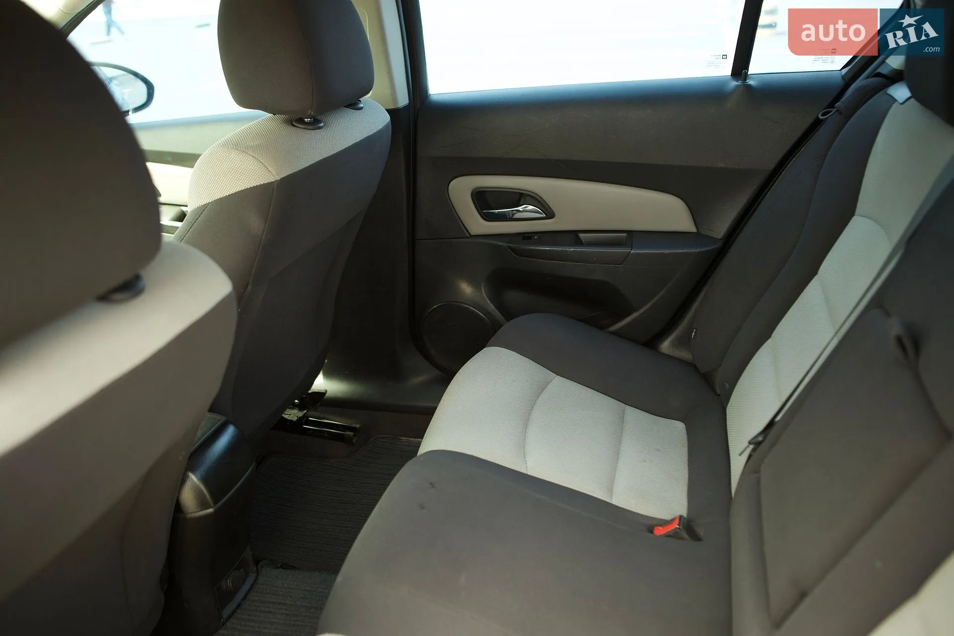 2012 Chevrolet Cruze - мініатюра 23
