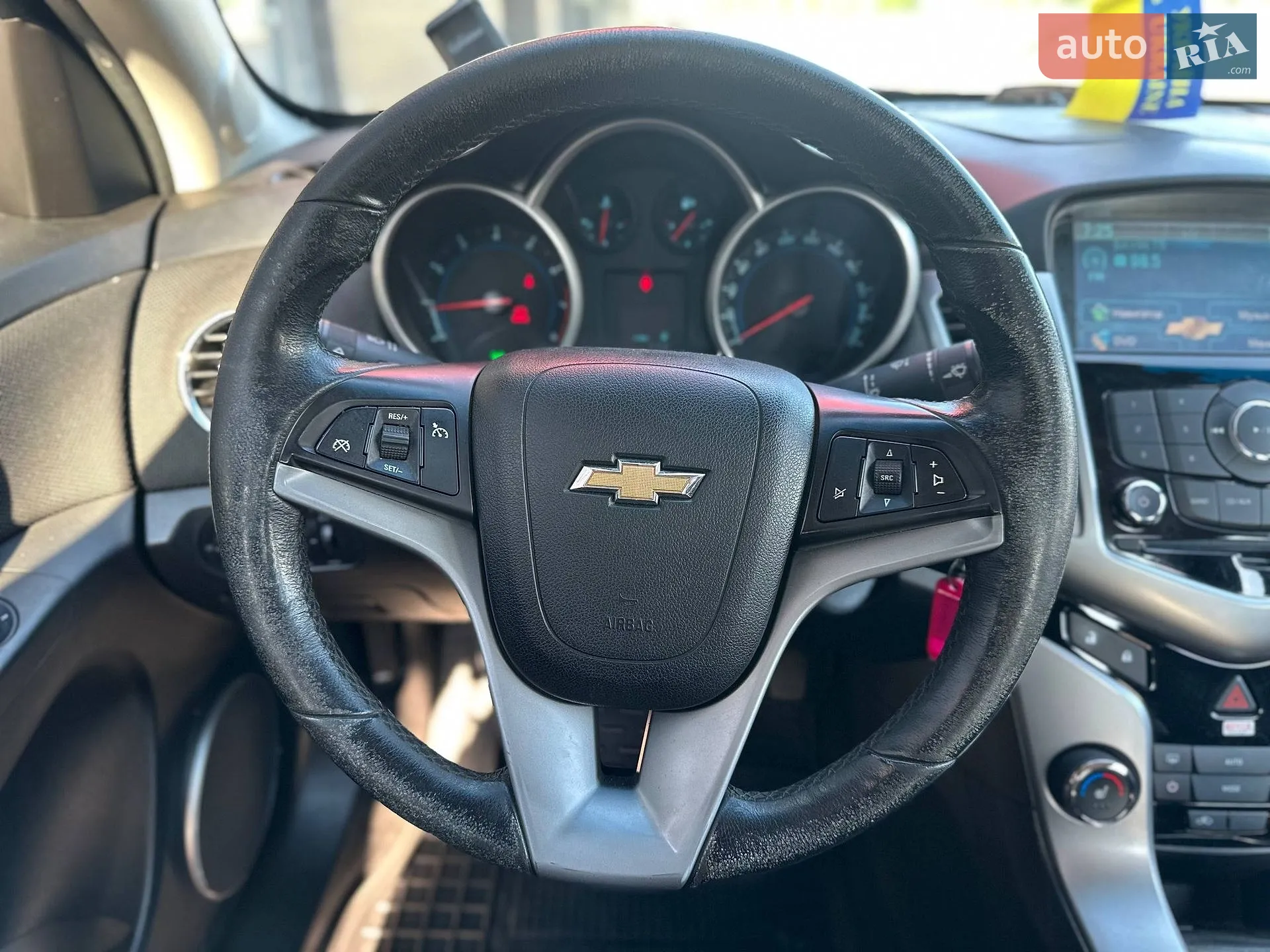 2011 Chevrolet Cruze - мініатюра 13