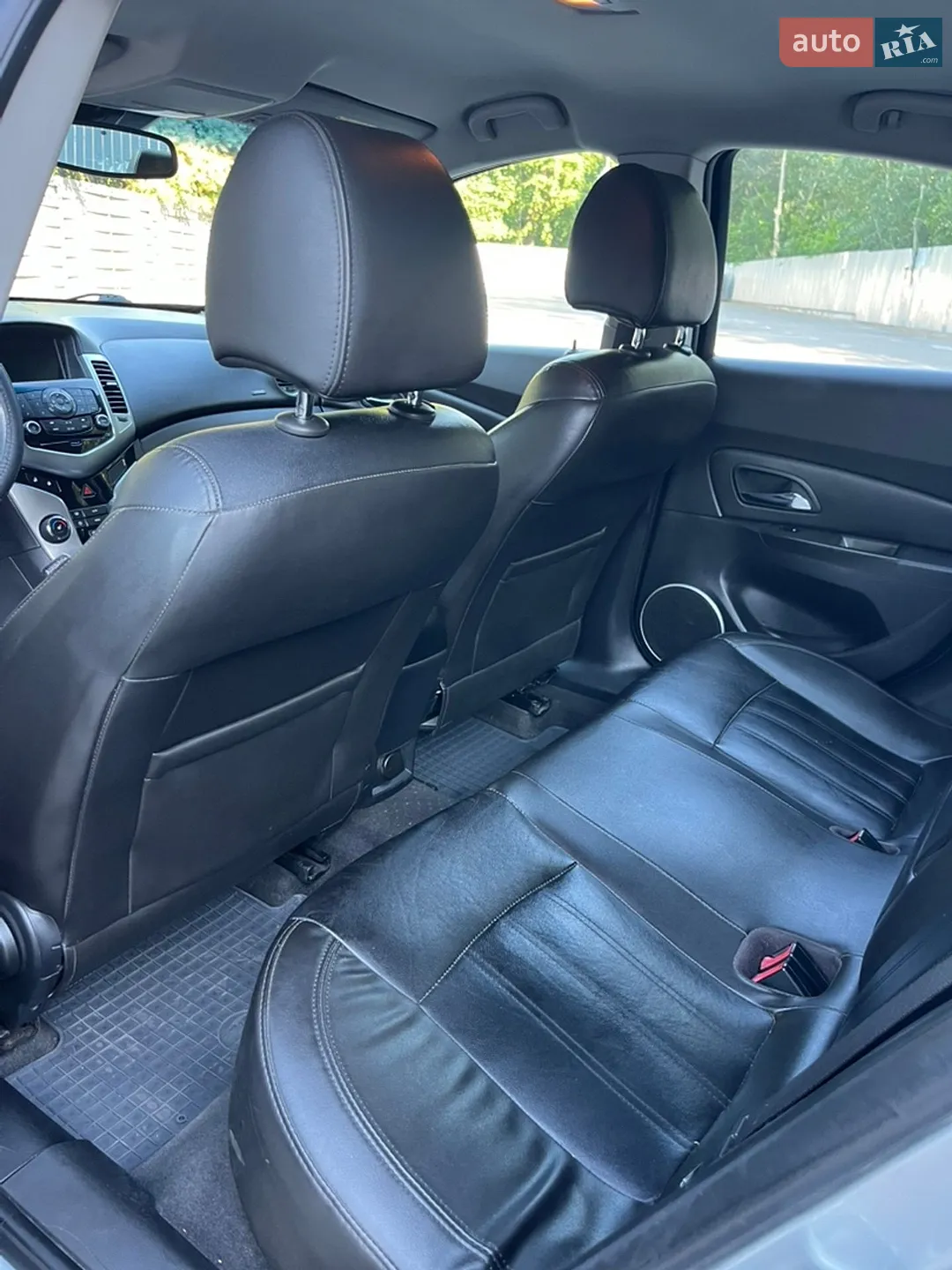 2012 Chevrolet Cruze - мініатюра 37