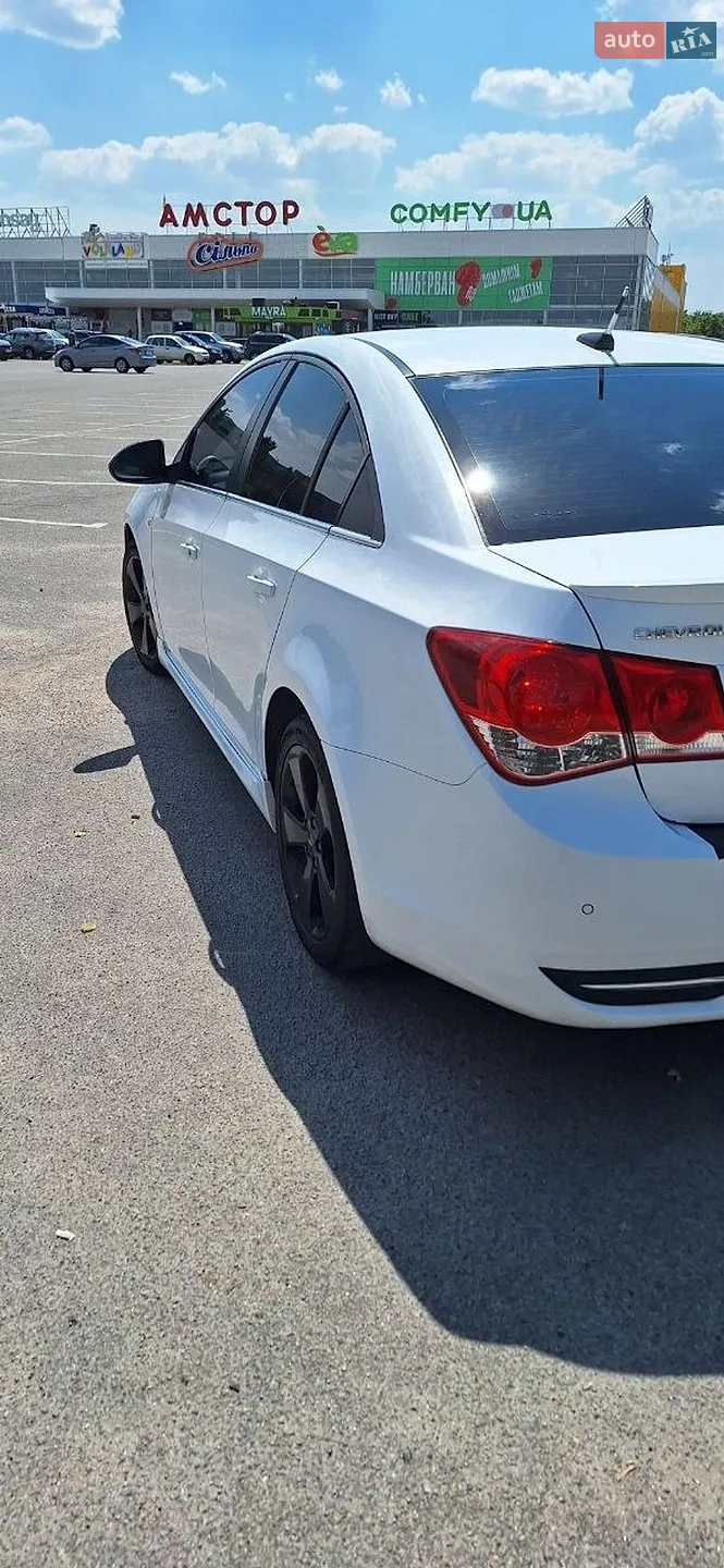 2011 Chevrolet Cruze - мініатюра 6