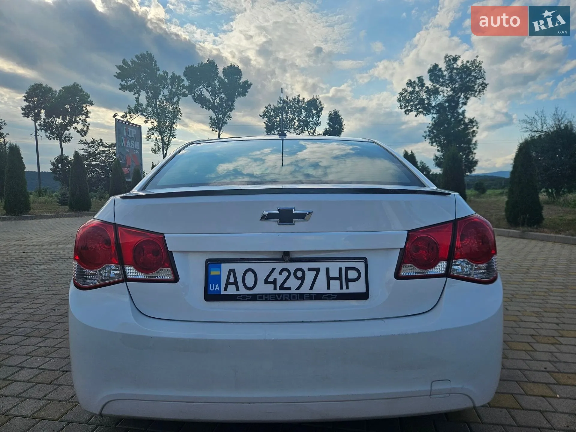 2010 Chevrolet Cruze - мініатюра 16