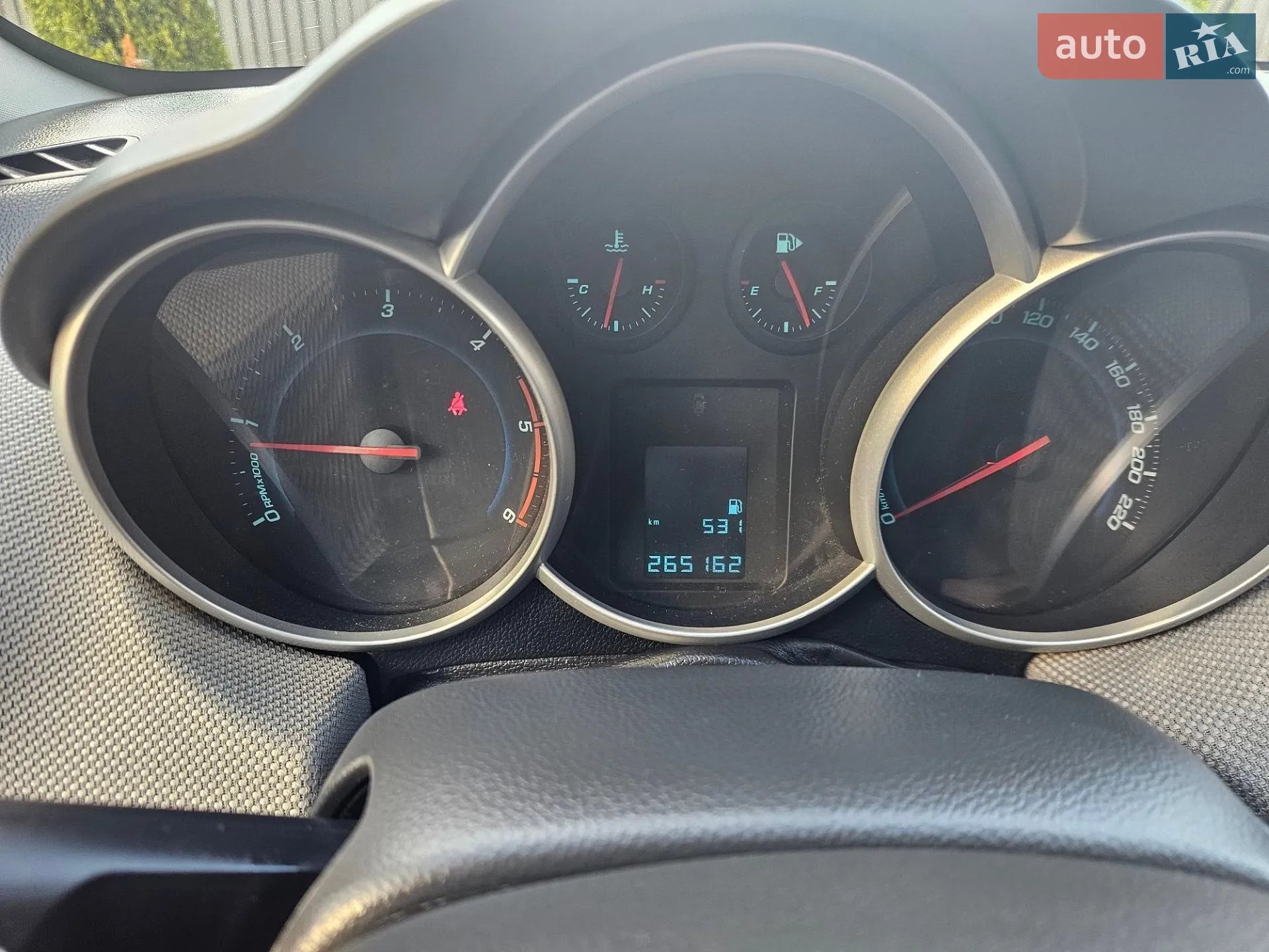 2010 Chevrolet Cruze - мініатюра 29