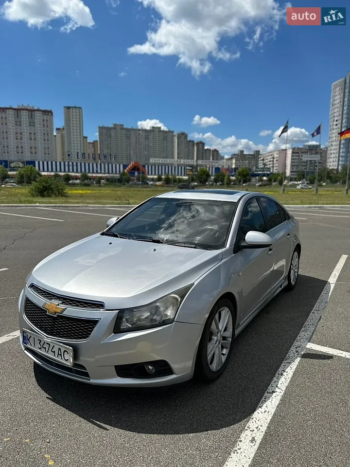 2015 Chevrolet Cruze - мініатюра 21