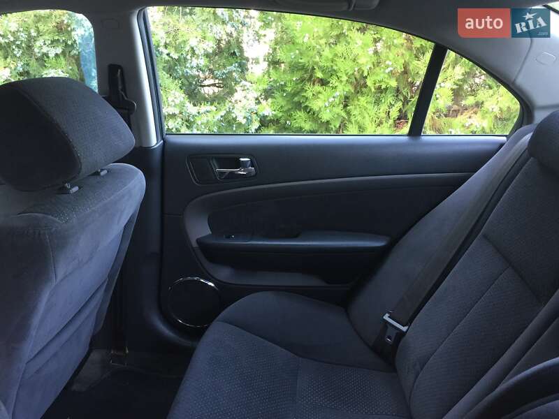 Седан Chevrolet Epica 2011 в Києві