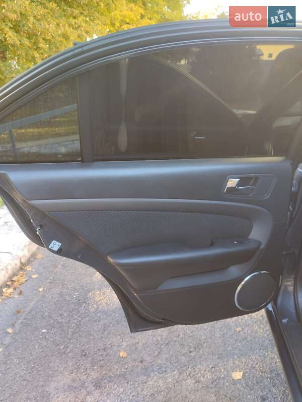 Седан Chevrolet Epica 2008 в Дніпрі