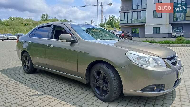 Седан Chevrolet Epica 2008 в Львове