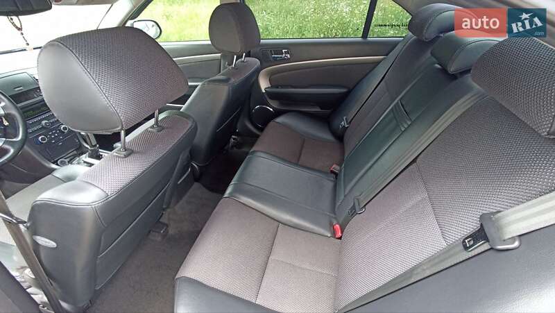 Седан Chevrolet Epica 2008 в Львові