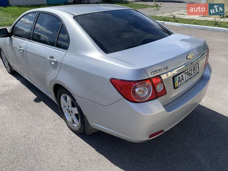 Седан Chevrolet Epica 2008 в Києві