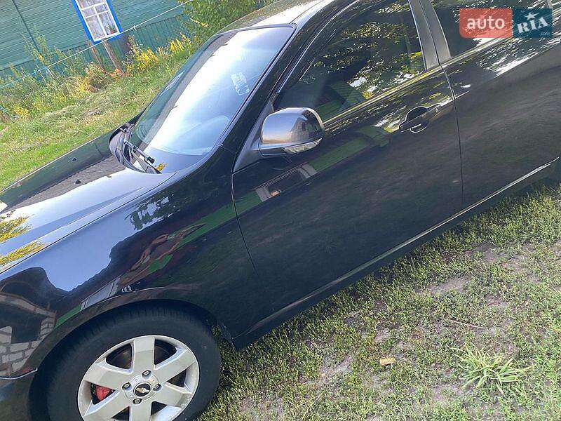 Седан Chevrolet Epica 2008 в Городні