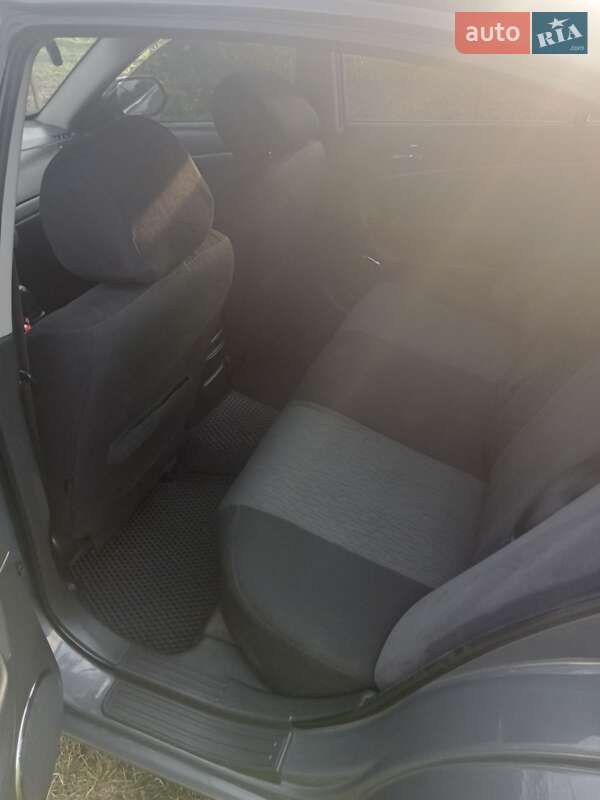 Седан Chevrolet Epica 2010 в Жидачові