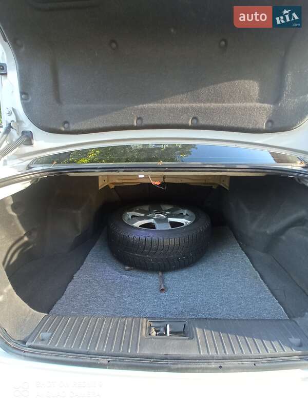 Седан Chevrolet Epica 2007 в Демидівці