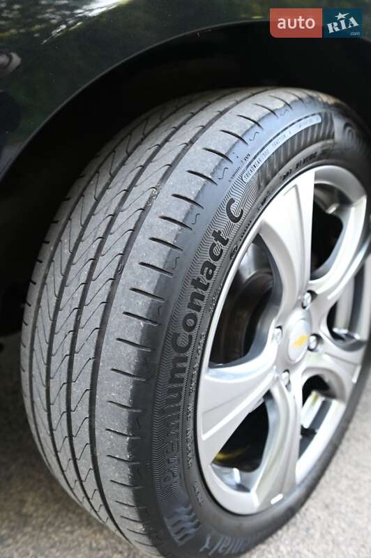 Седан Chevrolet Epica 2009 в Харкові