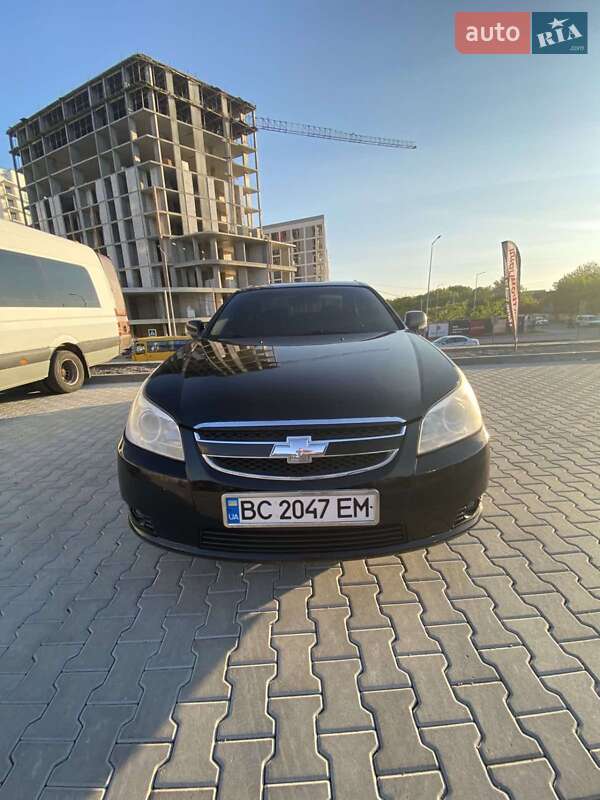 Седан Chevrolet Epica 2008 в Львове