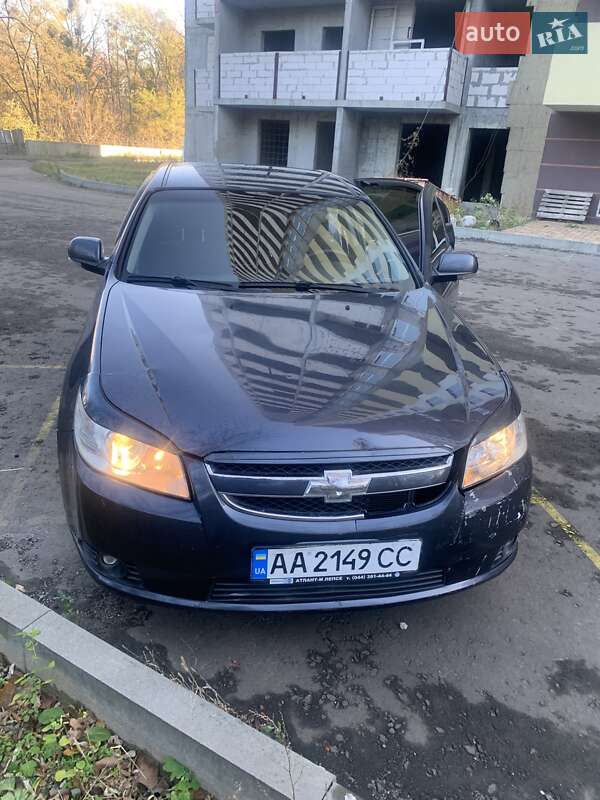 Седан Chevrolet Epica 2008 в Києві