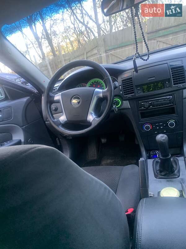 Седан Chevrolet Epica 2008 в Києві