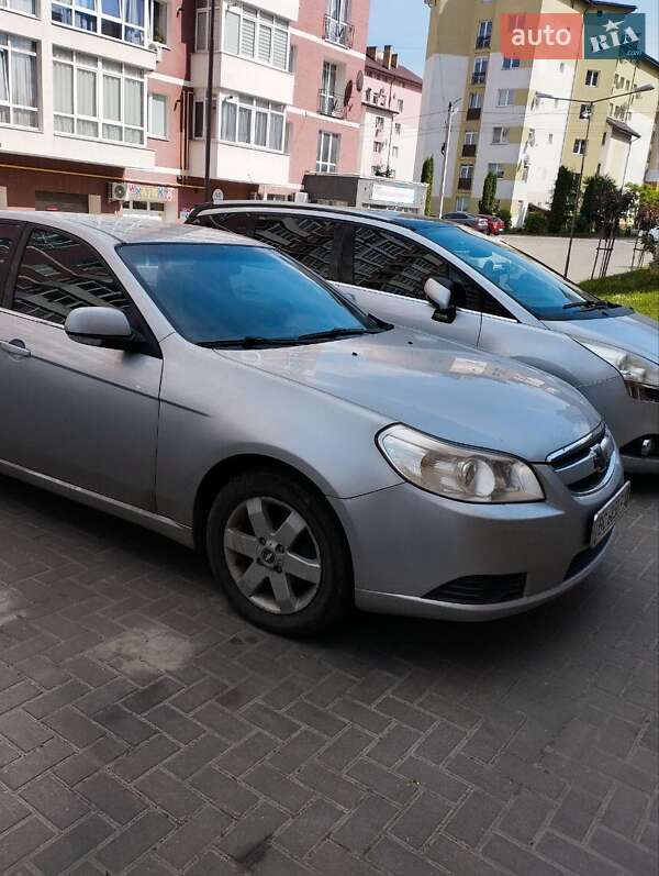 Седан Chevrolet Epica 2007 в Львові