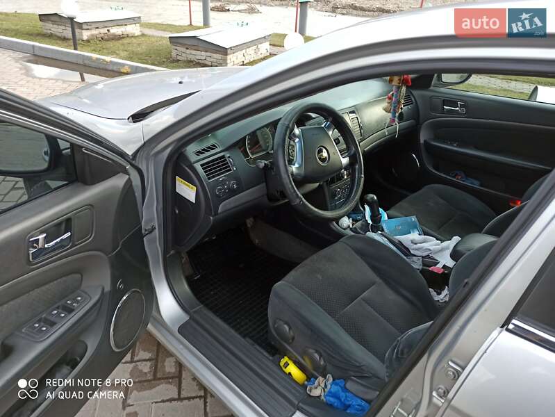 Седан Chevrolet Epica 2009 в Вижнице