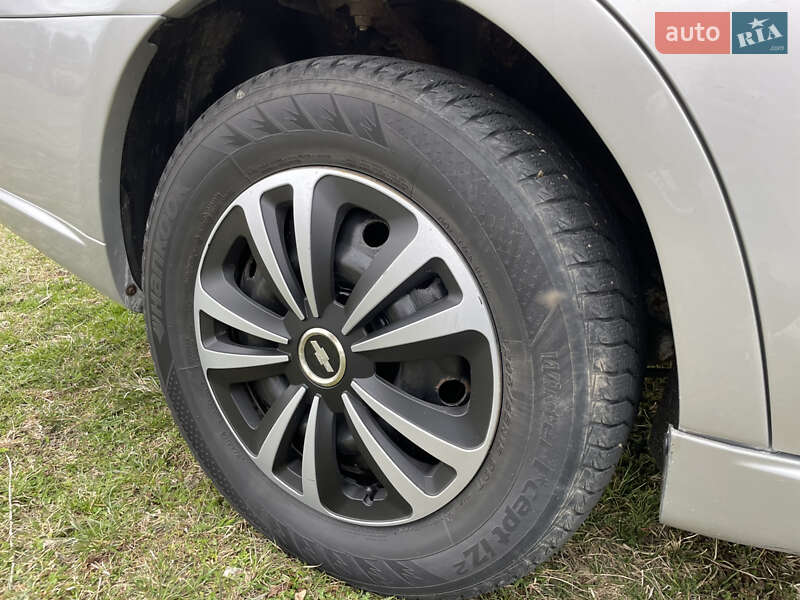 Седан Chevrolet Epica 2007 в Івано-Франківську