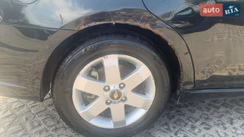 Седан Chevrolet Epica 2007 в Львове