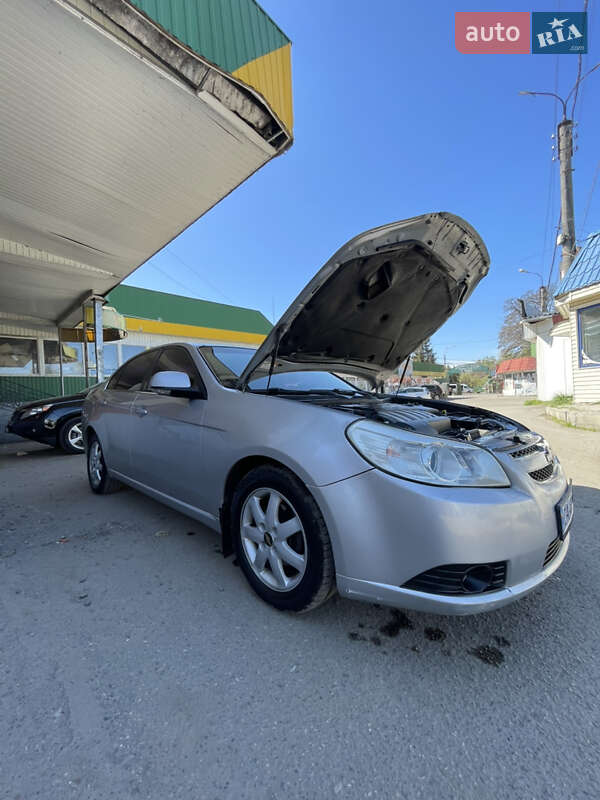Седан Chevrolet Epica 2008 в Черкасах