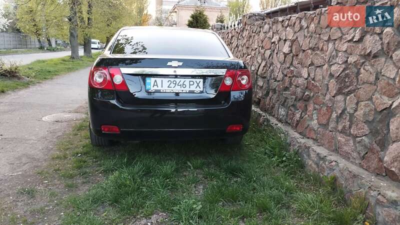 Седан Chevrolet Epica 2008 в Киеве