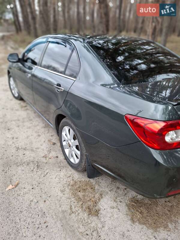 Седан Chevrolet Epica 2008 в Киеве