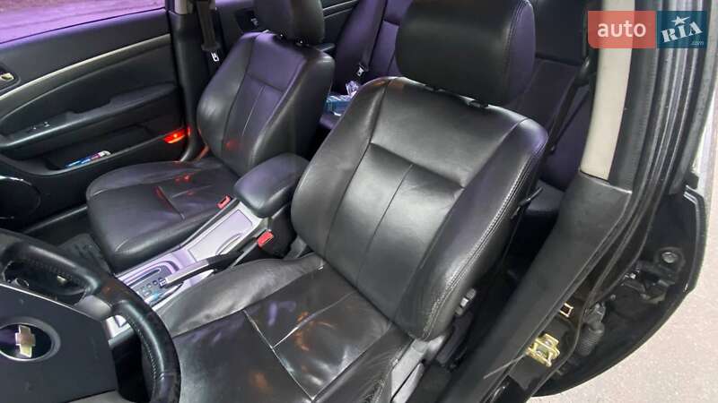 Седан Chevrolet Epica 2006 в Киеве
