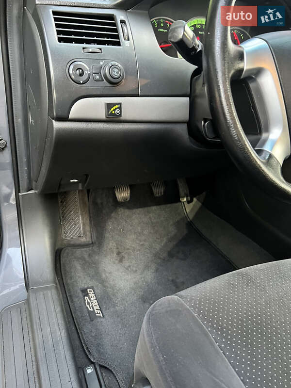 Седан Chevrolet Epica 2011 в Києві