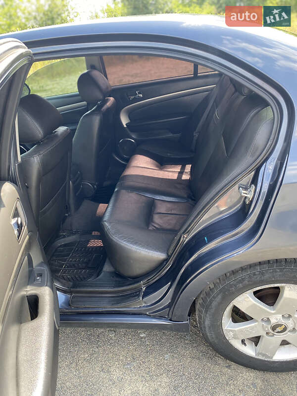 Седан Chevrolet Epica 2007 в Ладижині