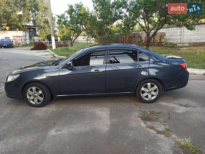 Седан Chevrolet Epica 2006 в Києві