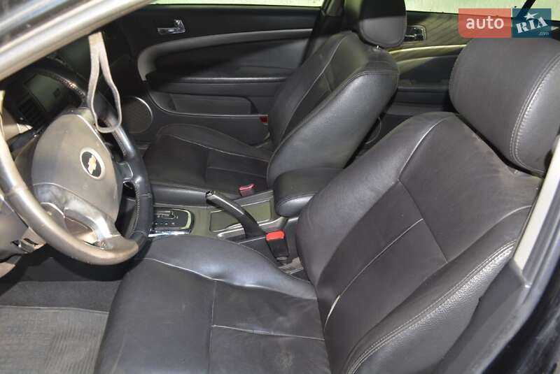 Седан Chevrolet Epica 2007 в Николаеве