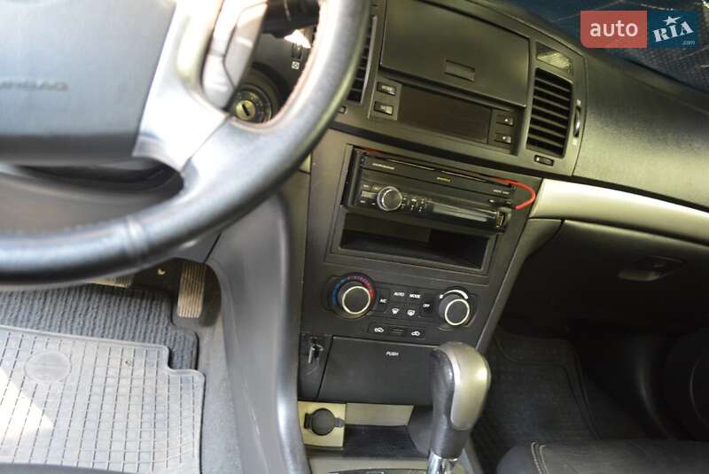 Седан Chevrolet Epica 2007 в Николаеве