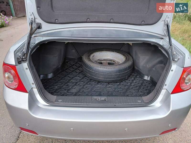 Седан Chevrolet Epica 2007 в Запорожье