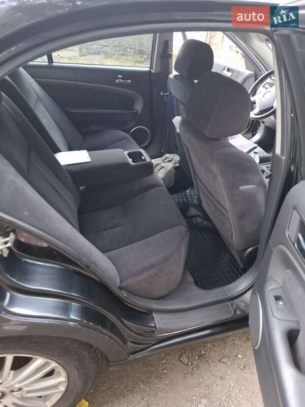 Седан Chevrolet Epica 2008 в Києві