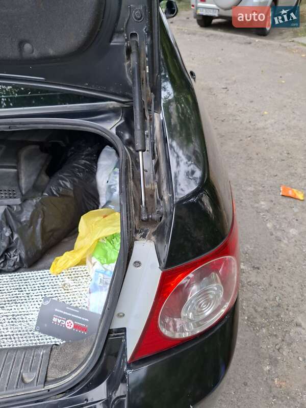 Седан Chevrolet Epica 2008 в Києві
