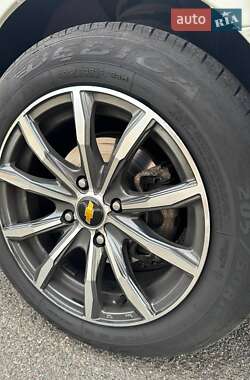 Седан Chevrolet Epica 2011 в 