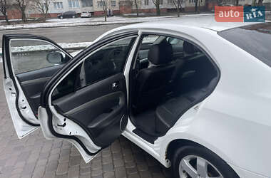 Седан Chevrolet Epica 2007 в 