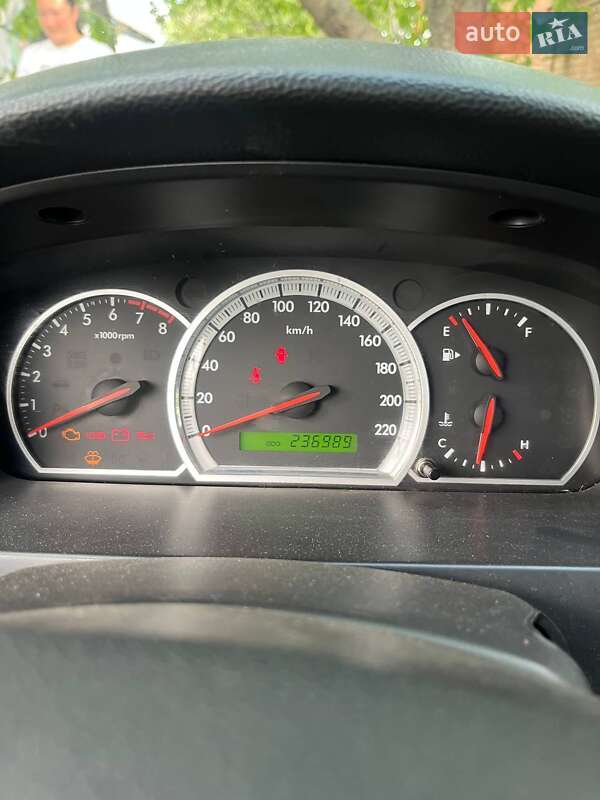 Седан Chevrolet Epica 2006 в Кривом Роге