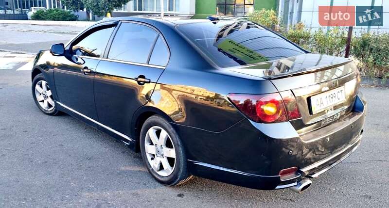 Седан Chevrolet Epica 2007 в Киеве