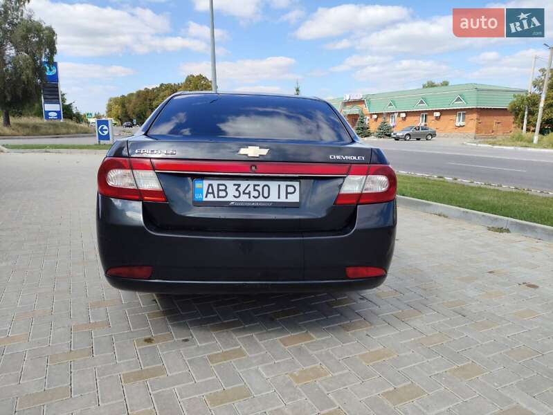 Седан Chevrolet Epica 2008 в Гайсине