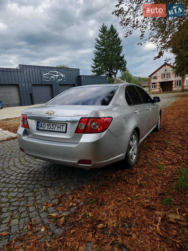 Седан Chevrolet Epica 2008 в Тячеві